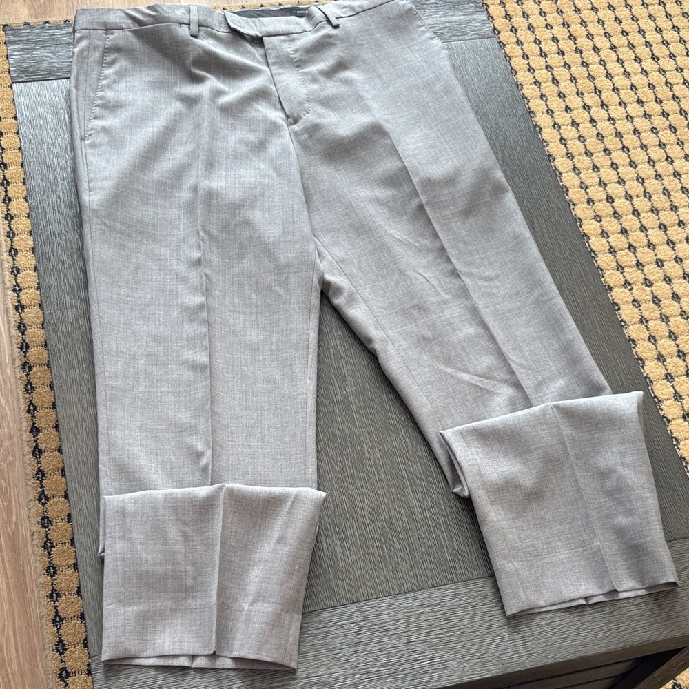 Banana Republic Primatist Super 100's Si Gray Size 32 x 34